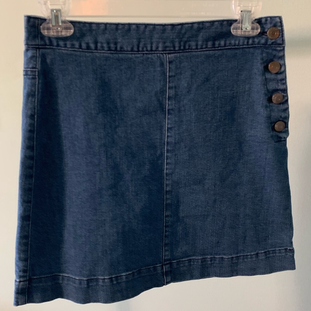 Francescas Blue jean mini skirt. Small.